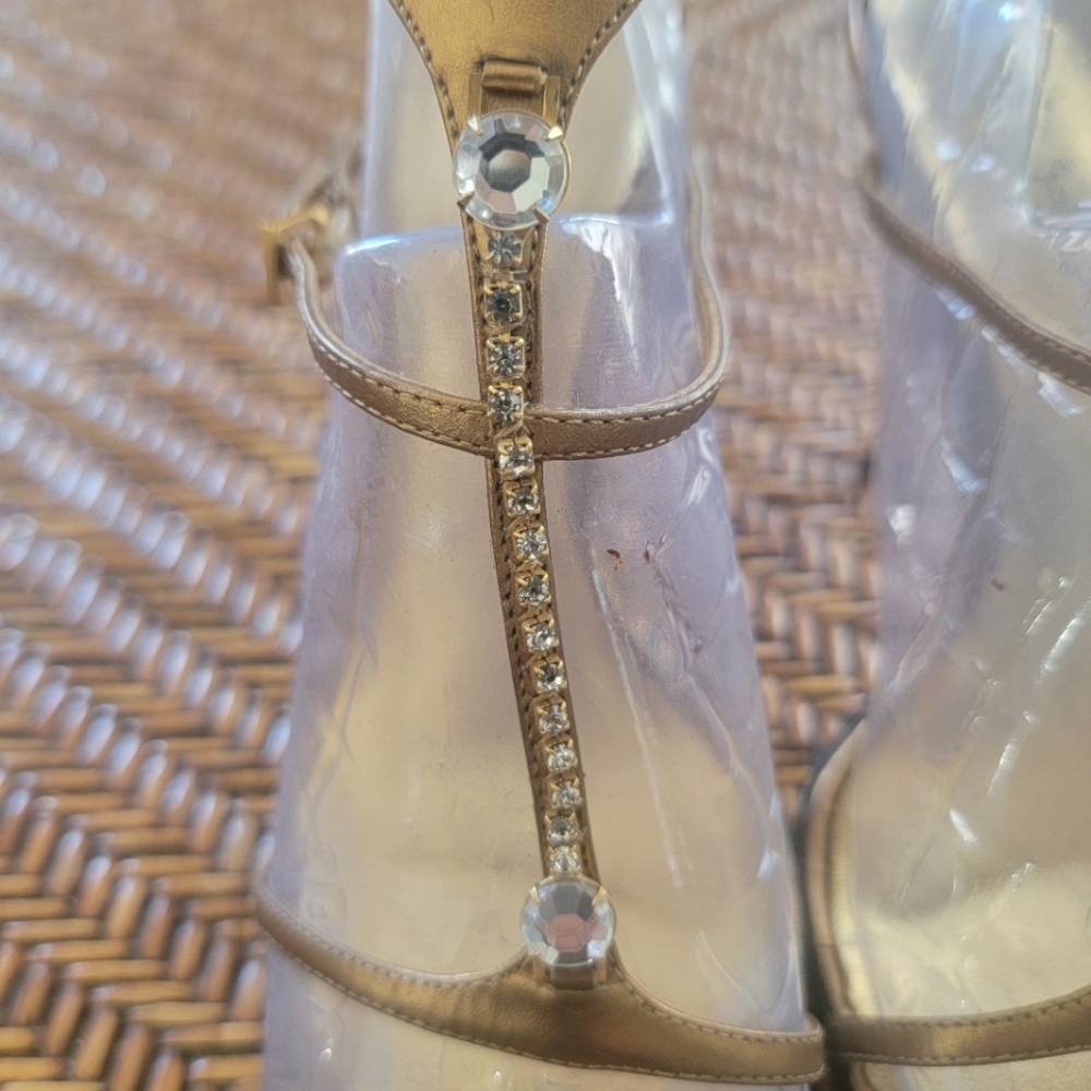 Sergio Zelcer Gold Strappy Sandals with Rhinestone Accents Size 7 - Picture 2 of 7